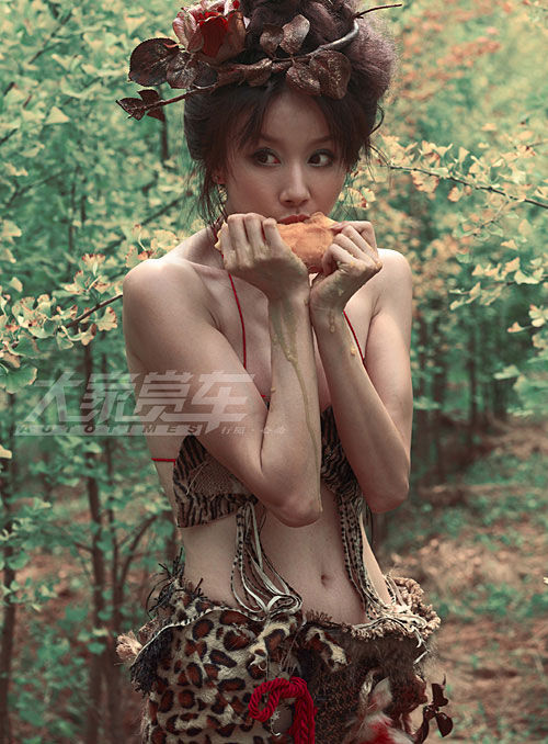 嫩模野外全裸挑戰性感極限 豹紋透視真空上位圖