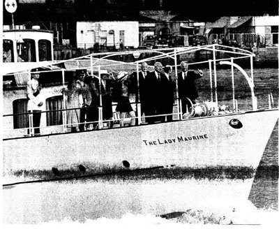 香港船廠大火數次爆炸 前港督游艇被焚毀(圖)