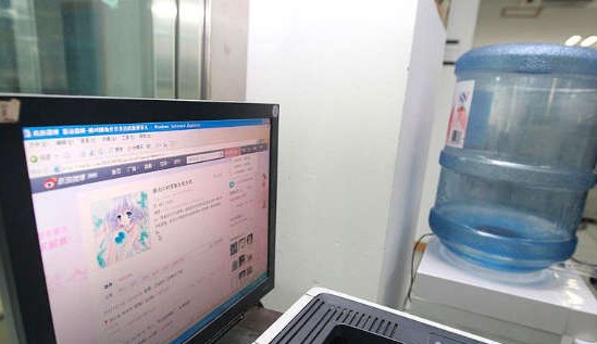 浙大飲水機萌娘爆紅網絡 水開自動發微博