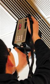 調查青島商場暗存六大隱患 久逛易致頭暈惡心煩躁