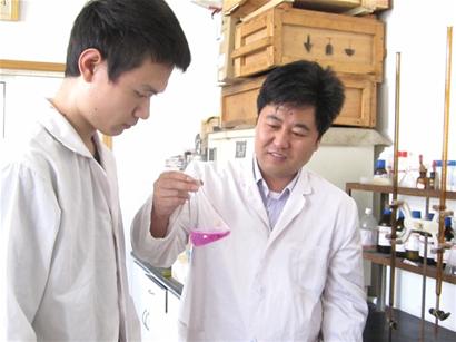 青島教授研發防彈衣秘方 將競標賣高價