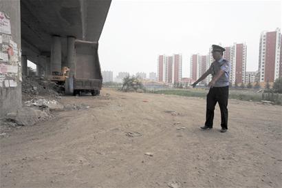 四歹徒持鋼管襲擊110 協警員重傷昏迷