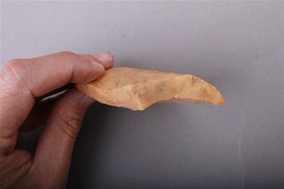 數萬年前青島已有人類居住 河岸現古代石器