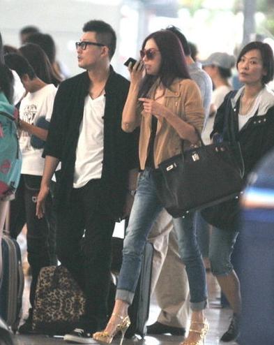 張柏芝戴墨鏡機場無人識