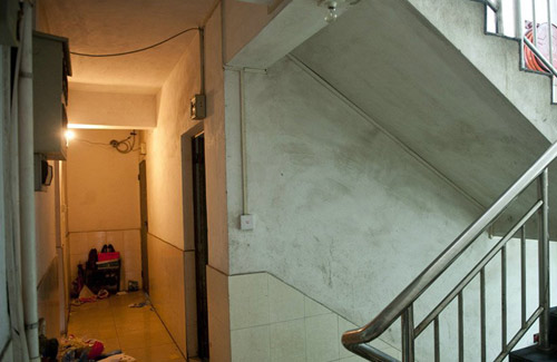 出租樓連發三起入室強奸案 出租樓連發三起入室強奸案