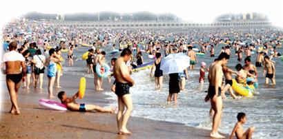 青島立秋酷暑難休 臺風海葵或帶來雨