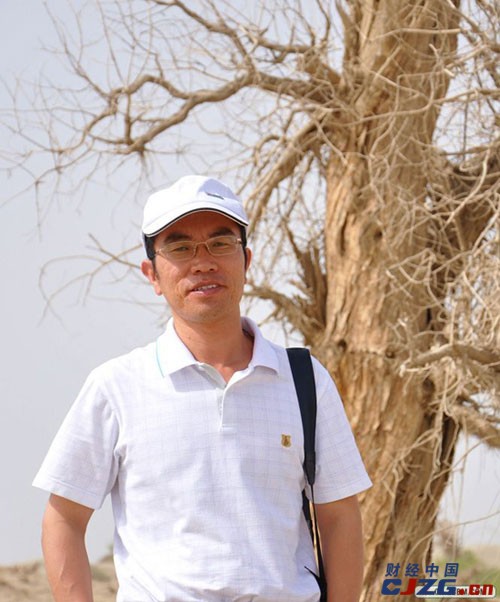 人民日報大地副刊主編跳下6樓死亡 生前患抑郁癥 人民日報大地副刊主編跳下6樓死亡 生前患抑郁癥