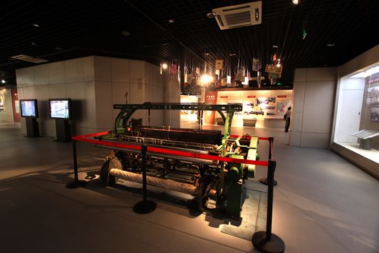 青島工業百年發展史展 圖解青島制造歷程 青島工業百年發展史展 圖解青島制造歷程