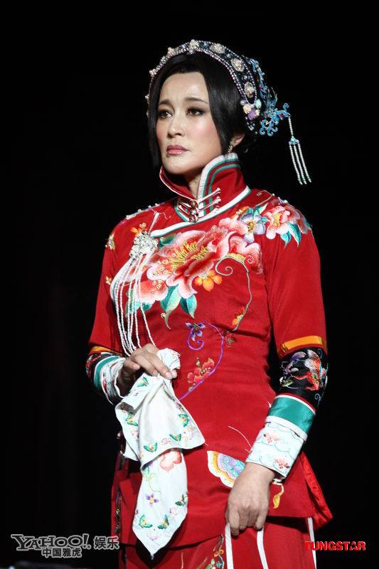 劉曉慶挑戰舞臺劇 容顏不老飾演賽金花