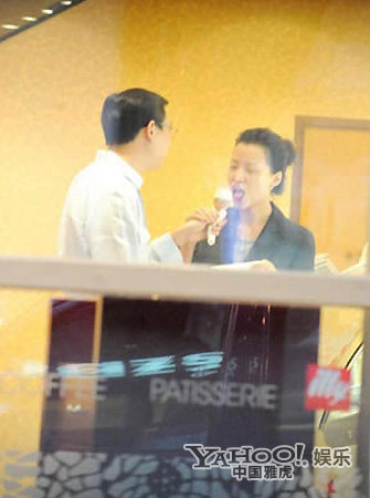 細數當紅女主播背后的男人 董卿將嫁入豪門做后媽