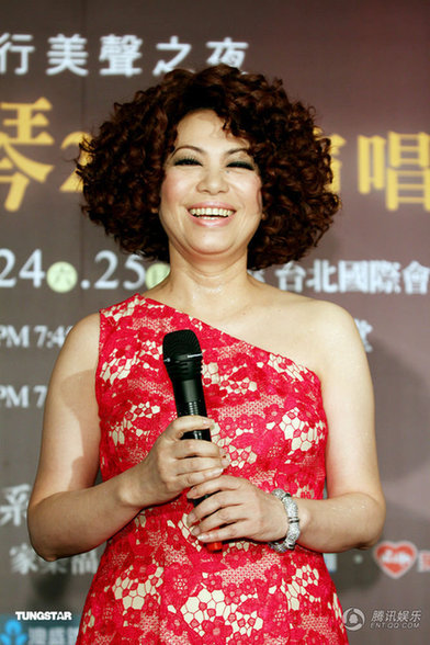 54歲蔡琴狂笑難掩老態 承認已與富商男友分手 