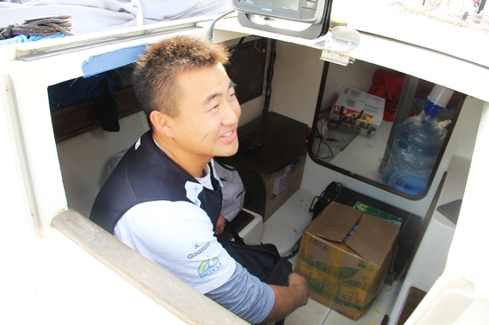 青島獨臂哥揚帆環游中國海