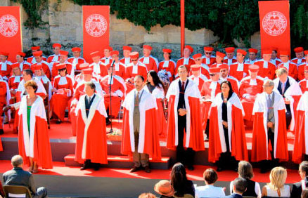 趙薇法國被授魯拉德騎士團封號 加封現場震撼