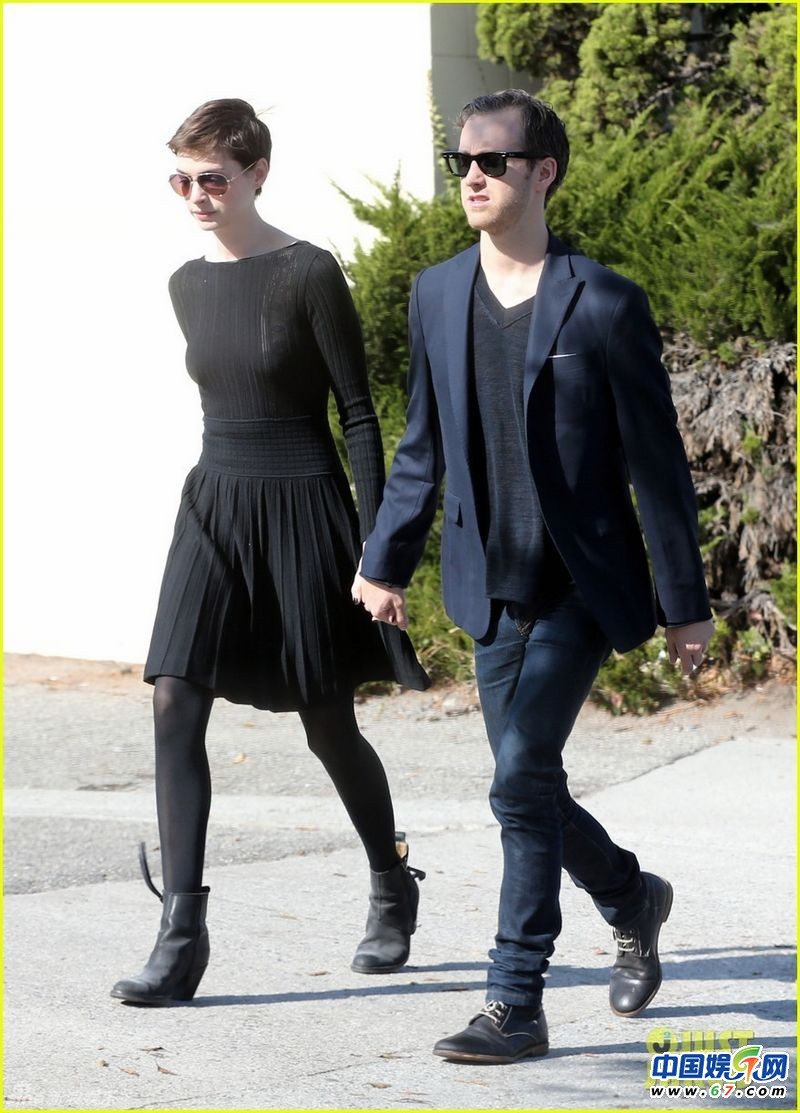 李湘愛女超大牌 吳樾與男伴按摩性取向受質疑