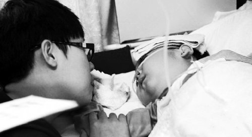 白血病男孩遭父拒捐骨髓續(xù):其父稱承受巨大屈辱