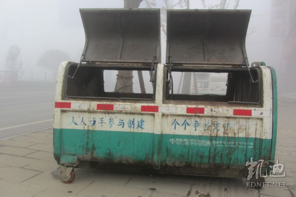 貴州5名男童悶死于垃圾箱內