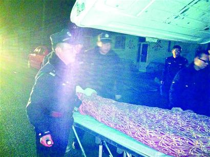 抽根煙滿店字畫化成煙 抽根煙滿店字畫化成煙