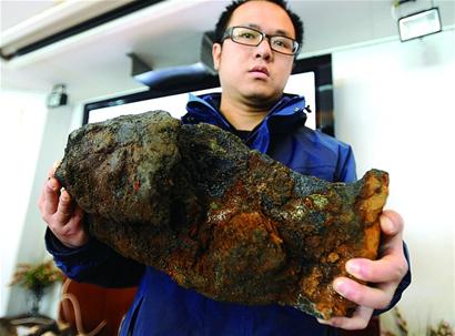 大洋一號帶回?cái)?shù)噸海底寶貝