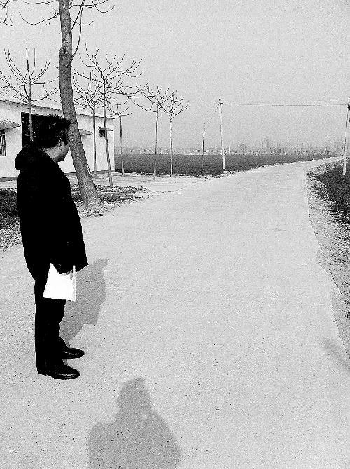 石固鎮政府修建的水泥路