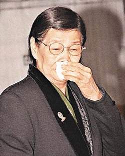 梅艷芳母親(資料圖)