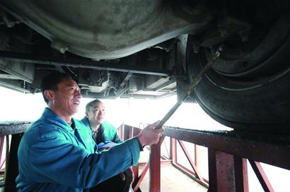 每輛長途車身體須“倍兒棒” 每輛長途車身體須“倍兒棒”