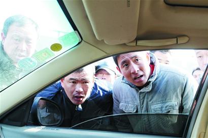 青島工資優勢弱化 高房價高物價逼走適婚打工者 青島工資優勢弱化 高房價高物價逼走適婚打工者