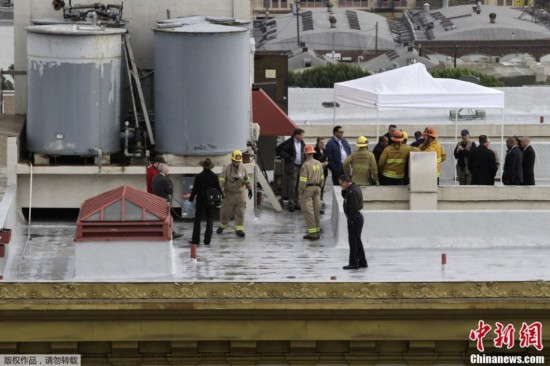 詭異電梯女孩藍可兒陳尸酒店水箱