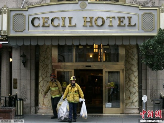 詭異電梯女孩藍可兒陳尸酒店水箱