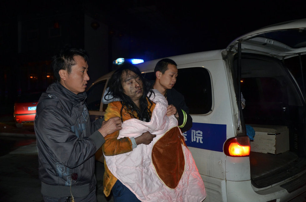 高清：浙江溫嶺居民樓突發火災 8人死亡