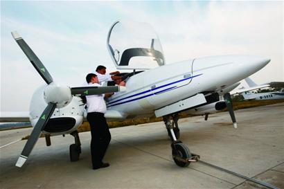 想沖上云霄?自掏學(xué)費(fèi)80萬 想沖上云霄?自掏學(xué)費(fèi)80萬